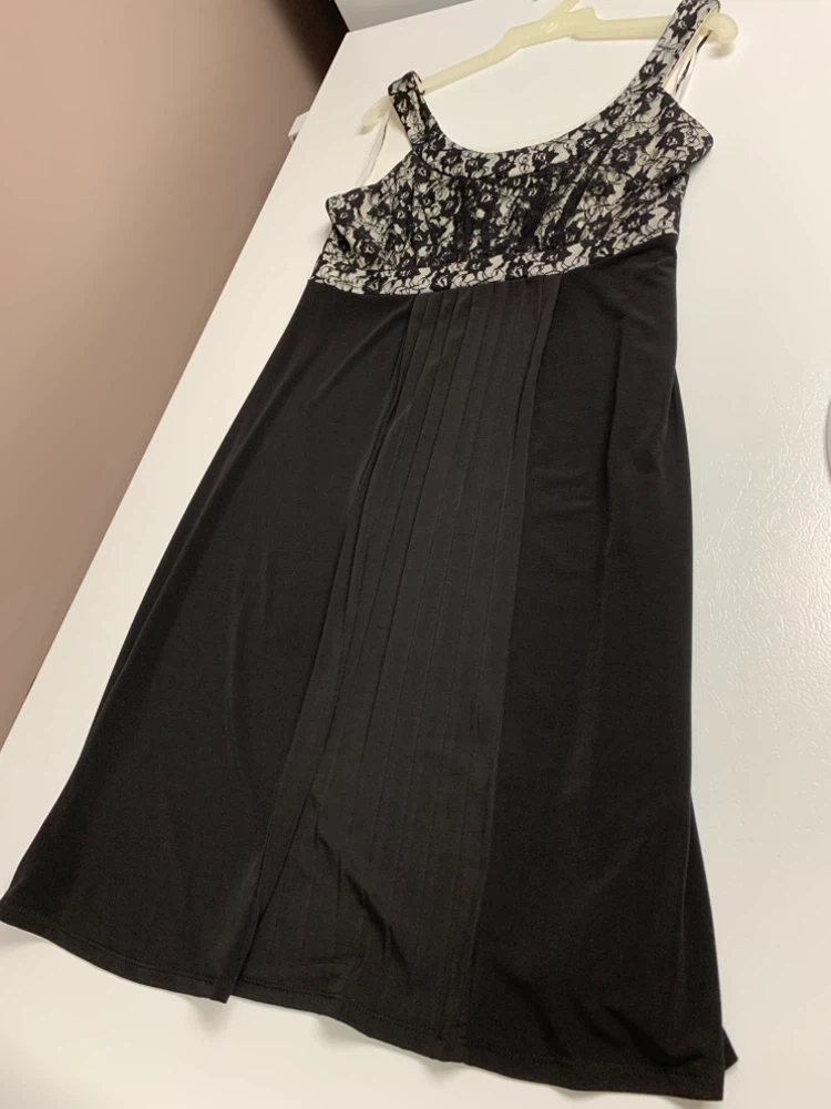 Laura Petite Black Lace & Pleated Dress - photo 4