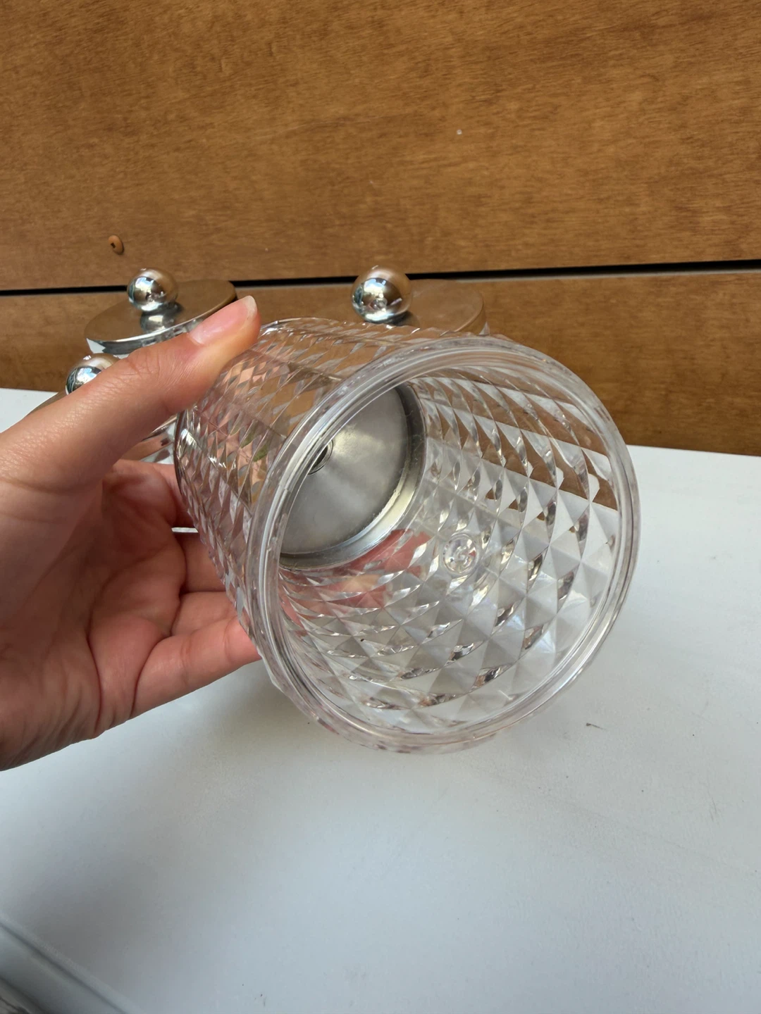 Set of 4 Plastic Small Containers with Silver Lids - photo 4