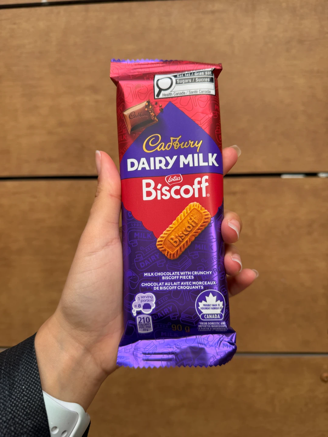 Cadbury Dairy Milk Biscoff Chocolate Bar