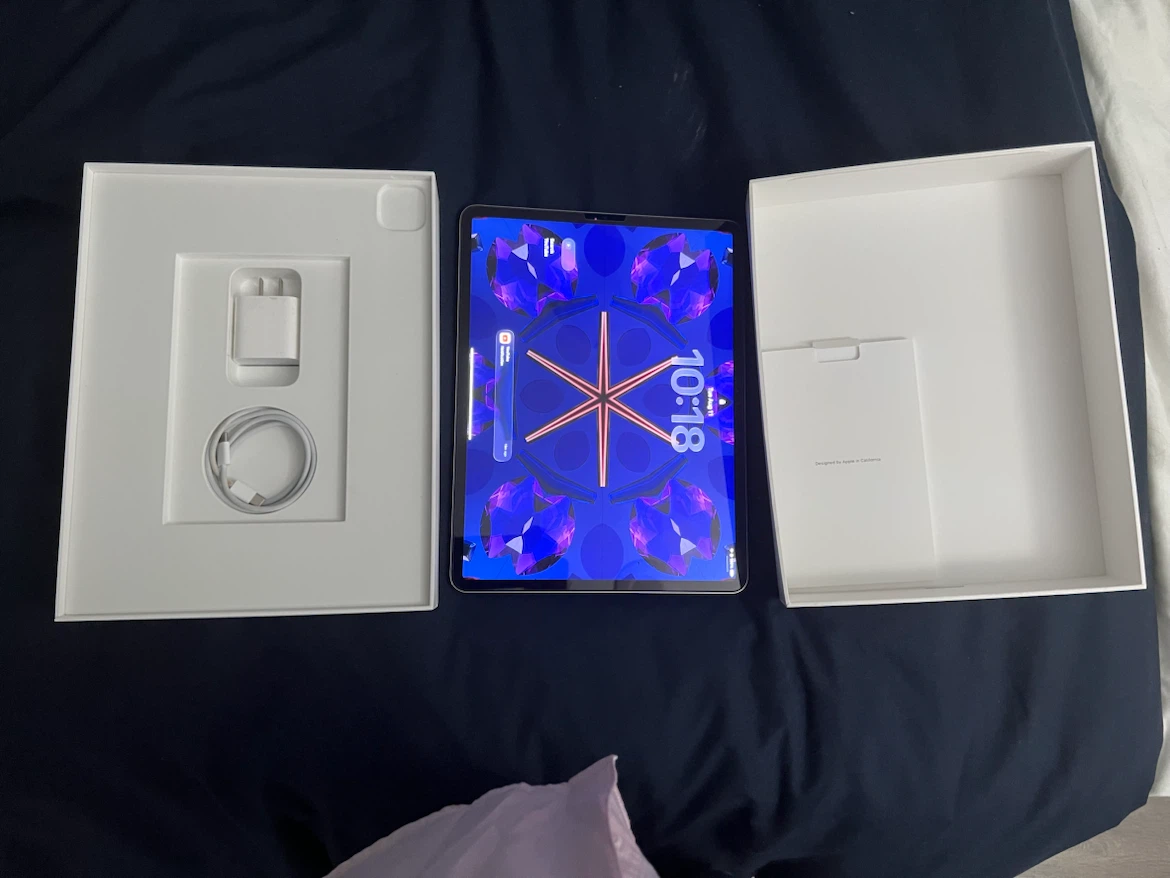iPad Pro 12.9-inch (6th Generation) Wi-Fi 128 GB - photo 4