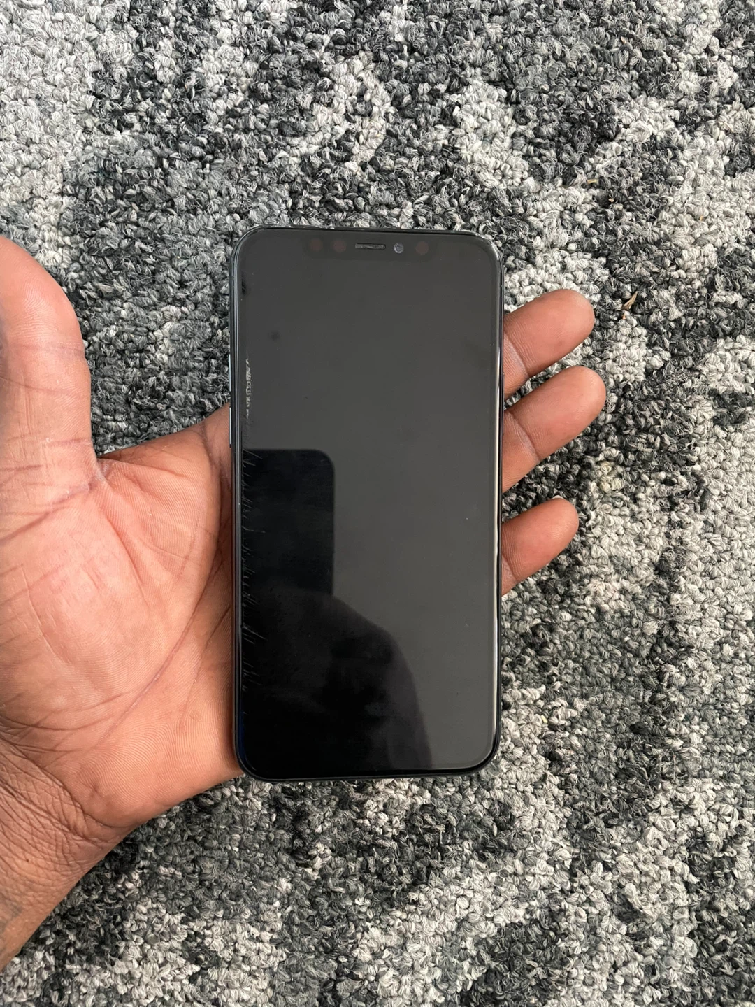 Apple iPhone 11 Pro - photo 4