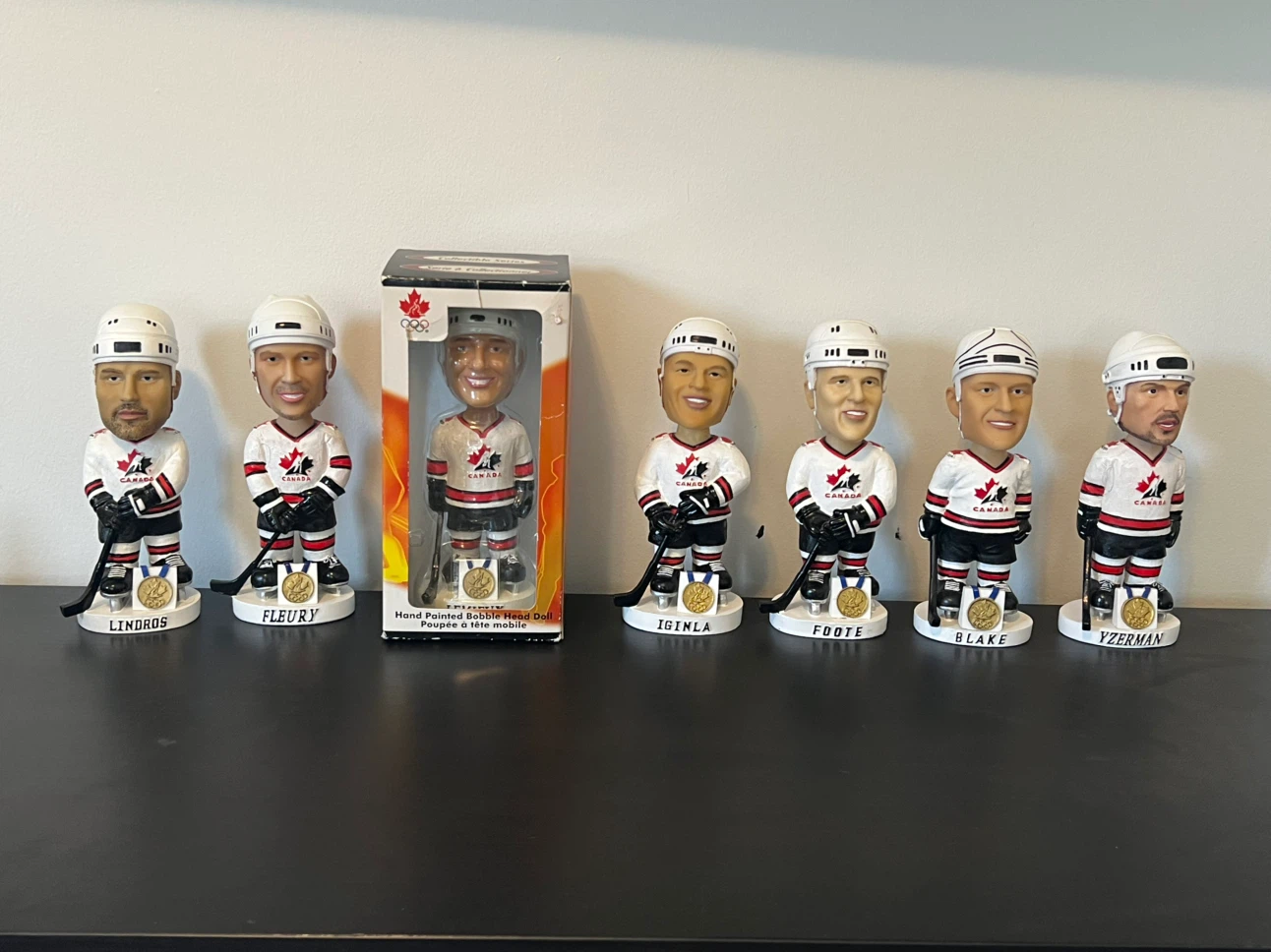 Bobble Dobbles Canada Hockey Team Bobbleheads