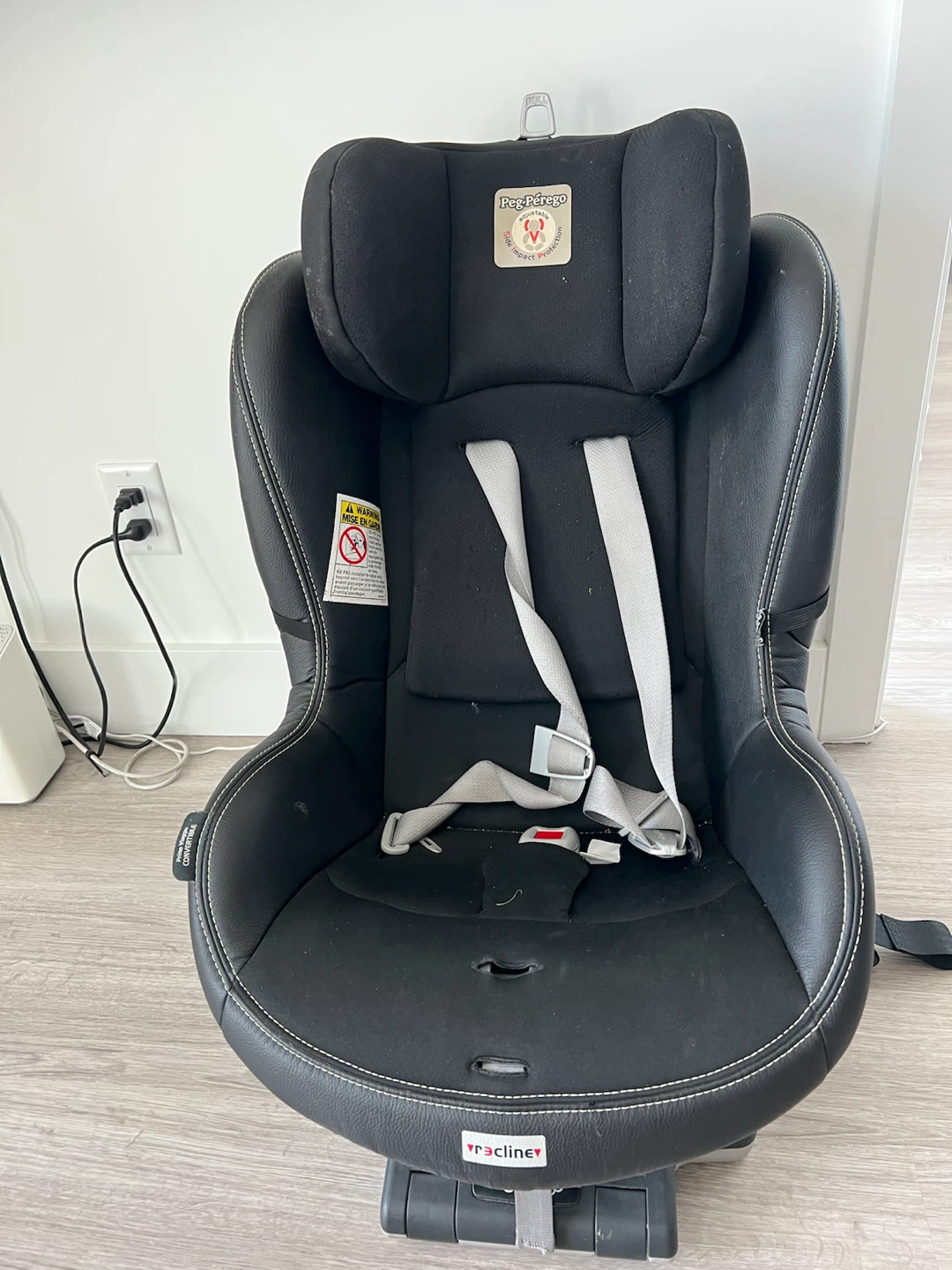 Peg Perego Primo Viaggio Convertible Car Seat