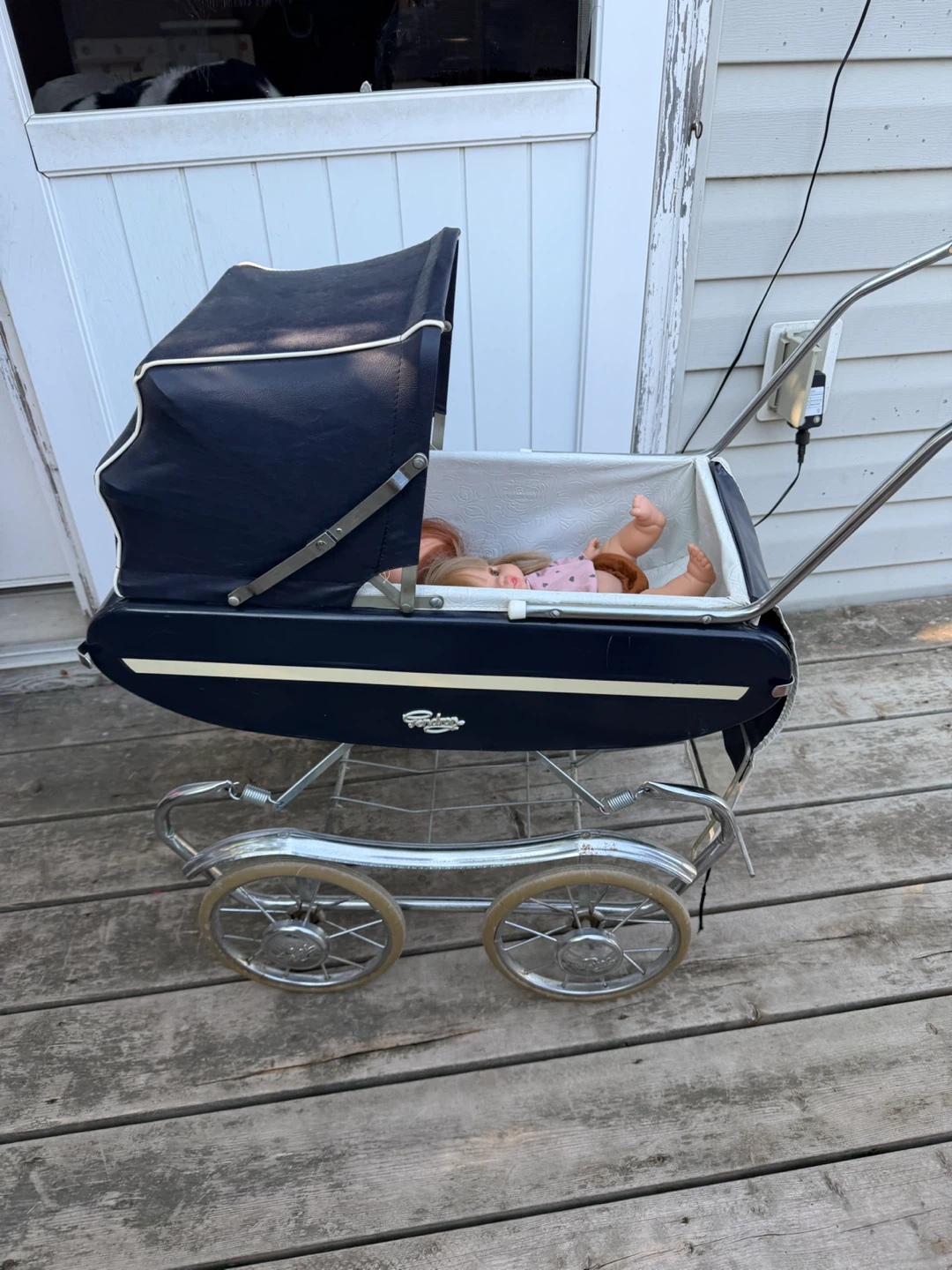 Vintage Toy Pram - photo 3