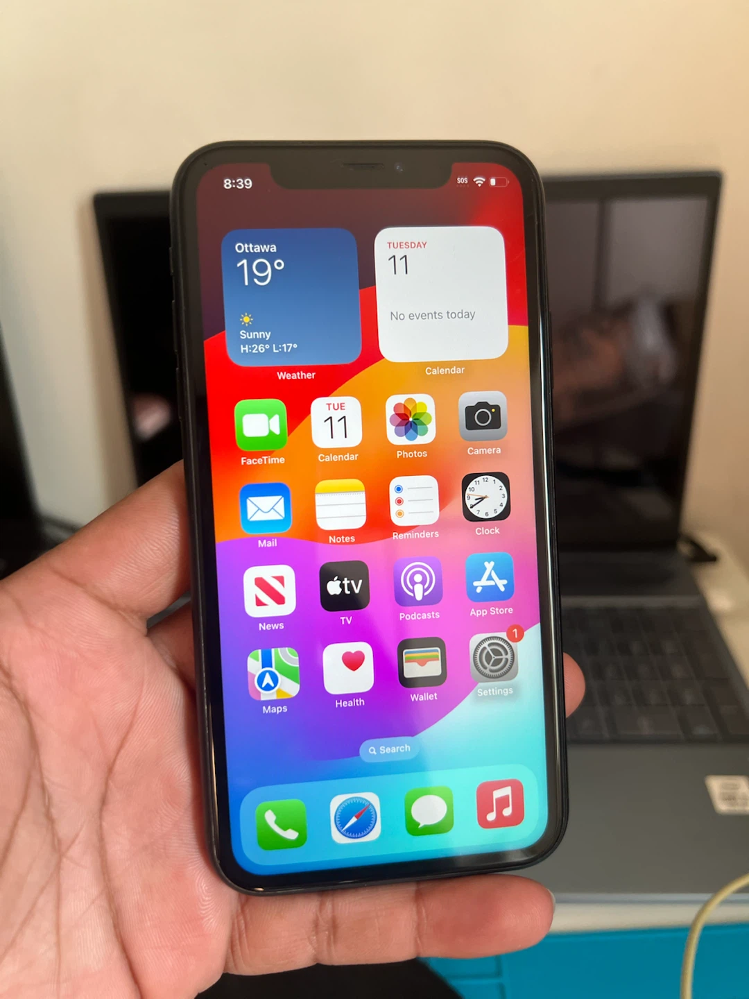 Apple iPhone XR - Black