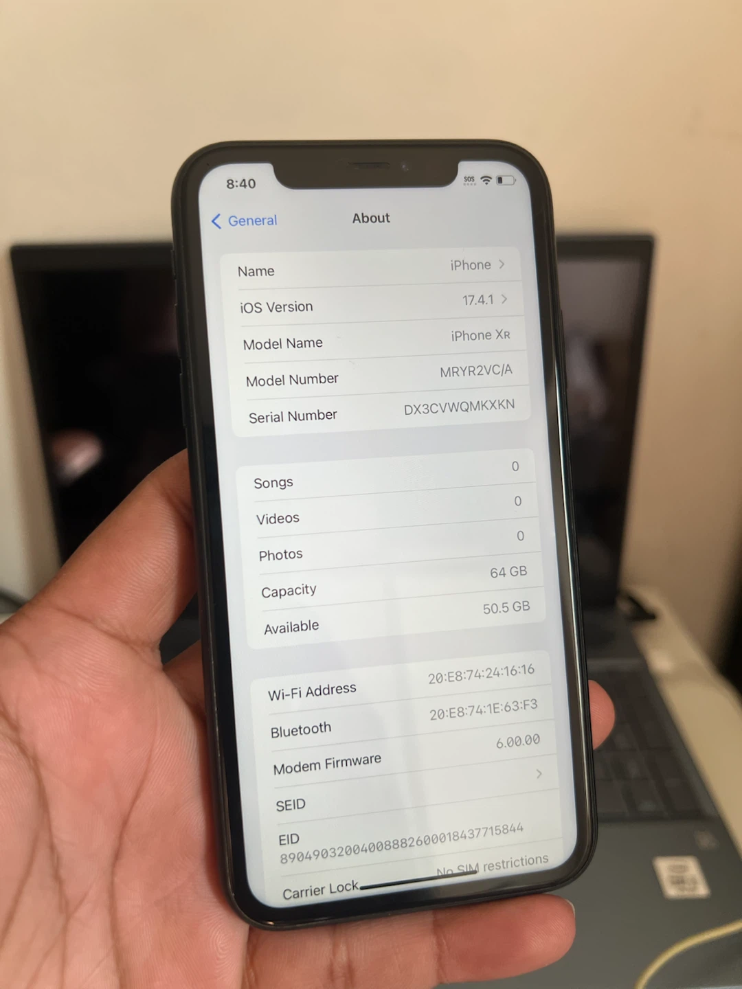 Apple iPhone XR - Black - photo 5