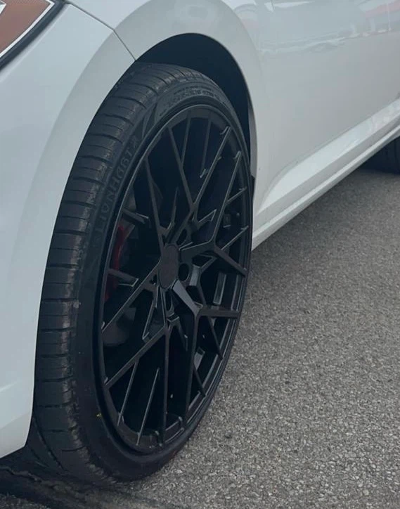 Sports ruffino rims and Tires 20’ - photo 2
