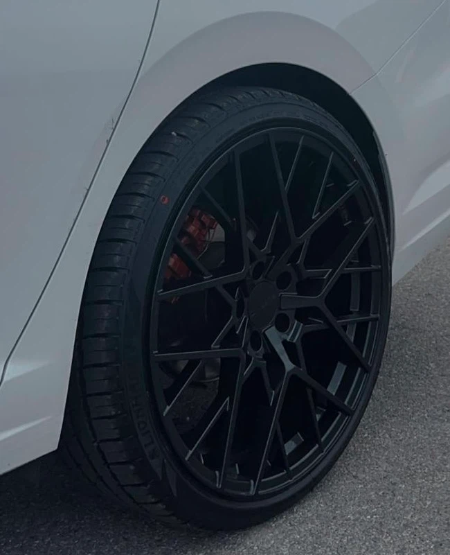 Sports ruffino rims and Tires 20’ - photo 3