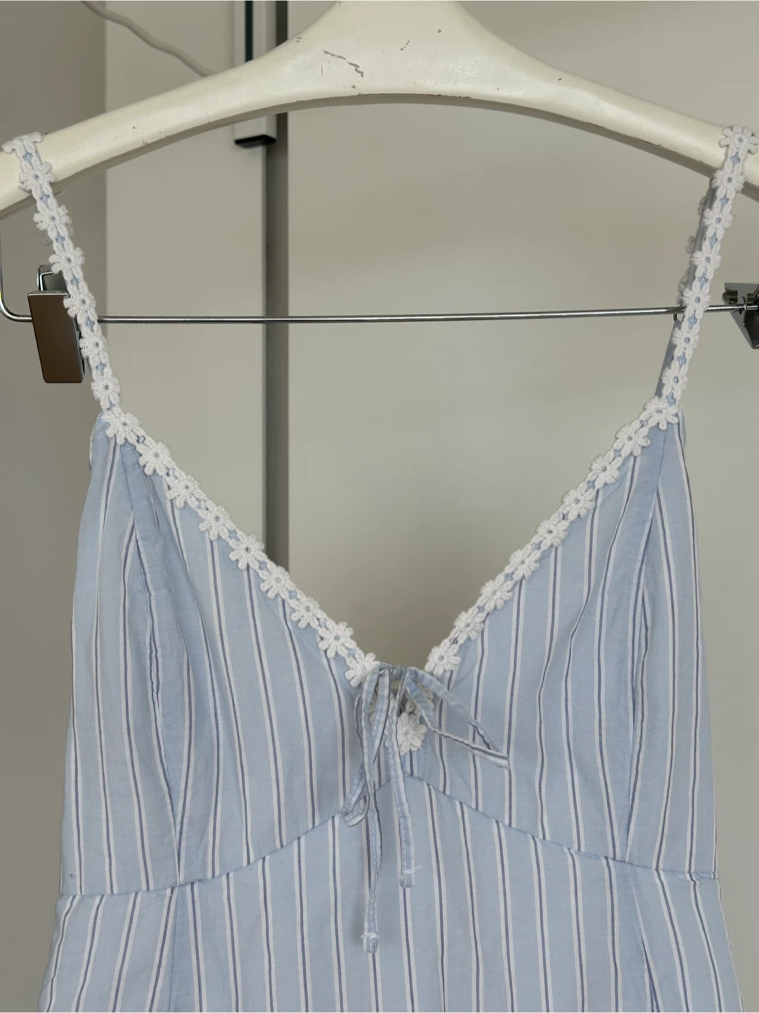 Hollister Blue Striped Daisy trim Mini Dress - photo 3