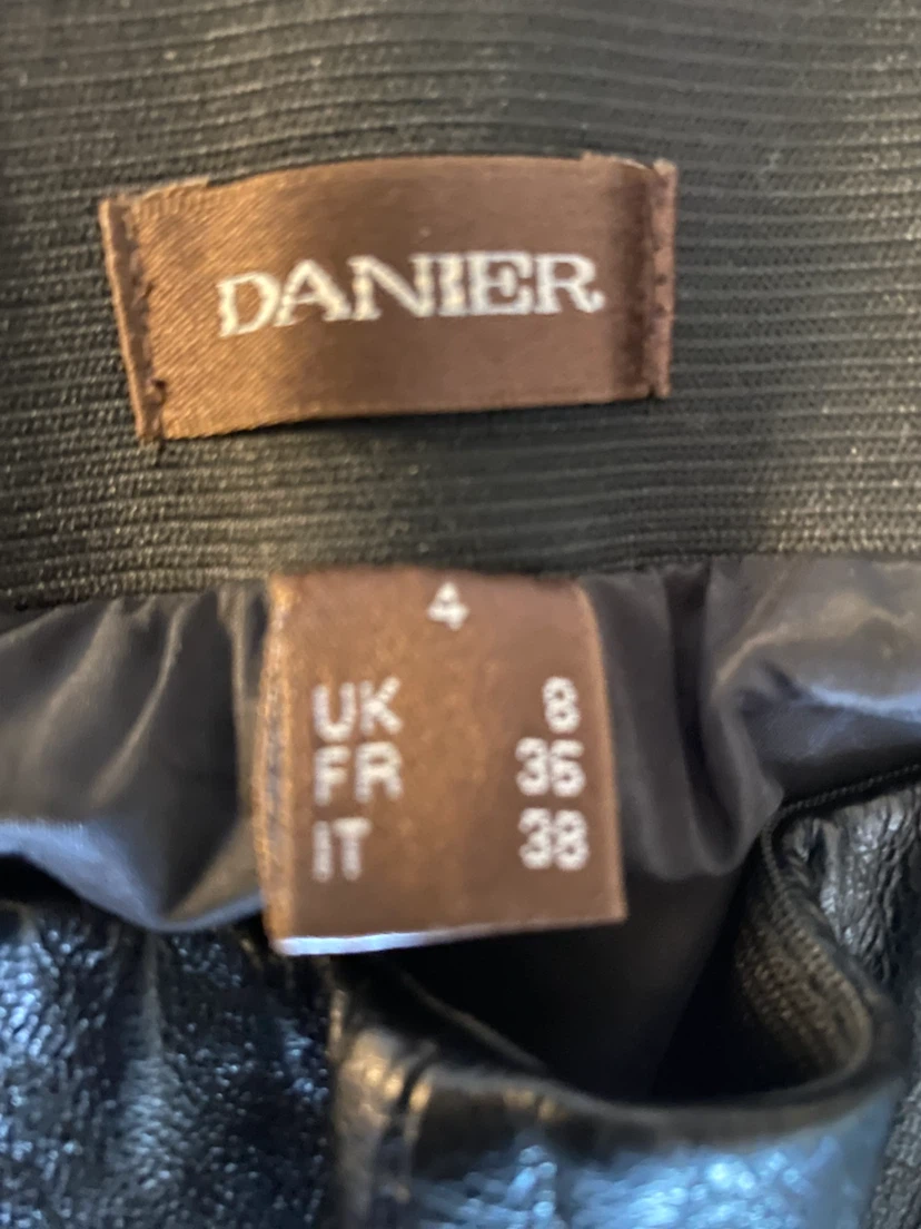 DANIER Black Pants with Leather Accents - photo 3