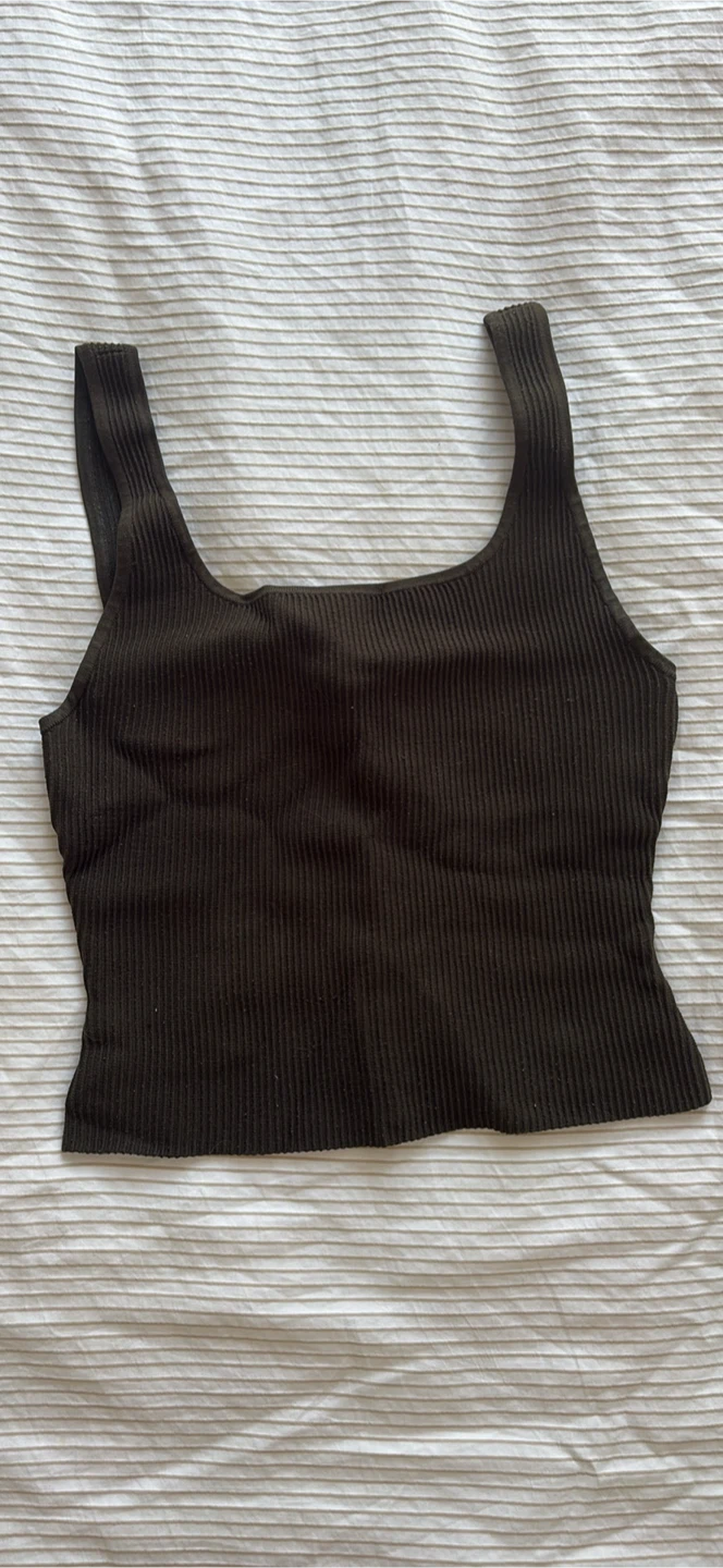 Aritzia Ribbed Square Neck Top Size Medium