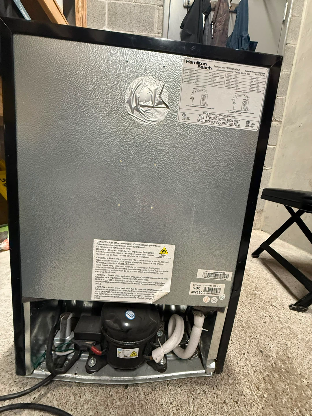 Hamilton Beach Mini Fridge - photo 3