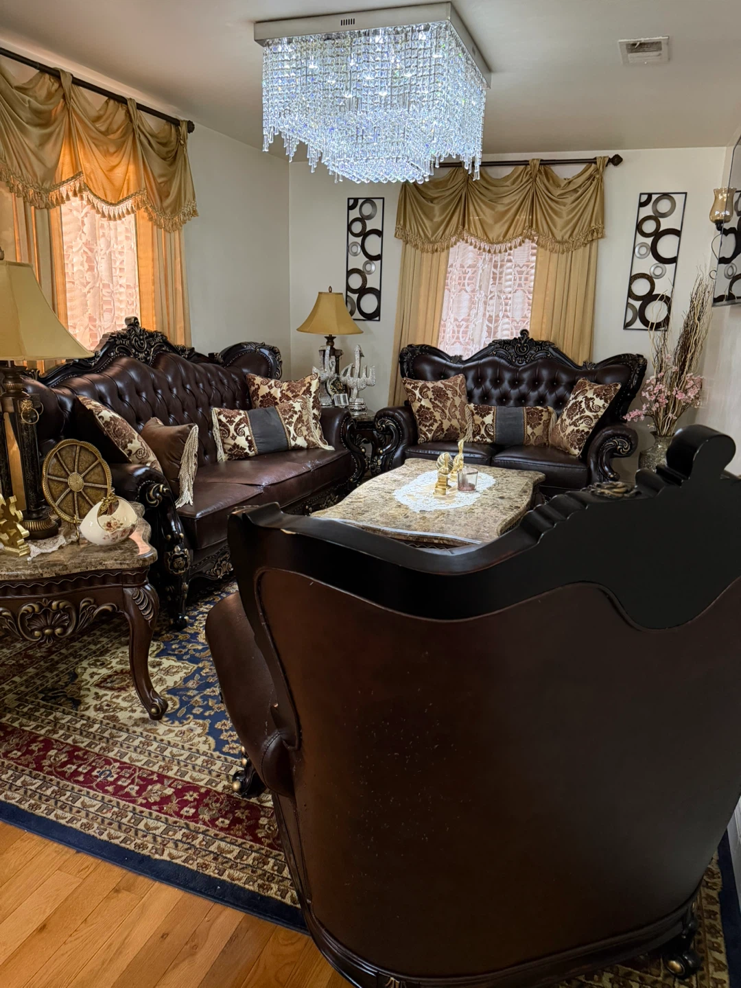 Ornate Chesterfield Style Sofa Set - photo 3