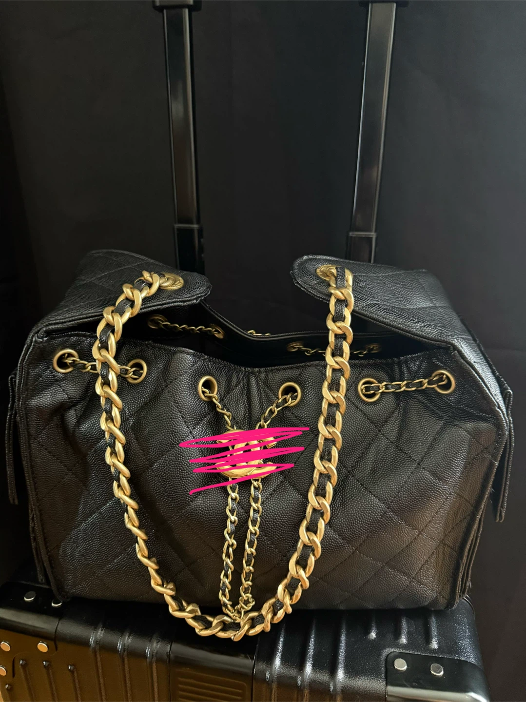 Black purse with Gold chain