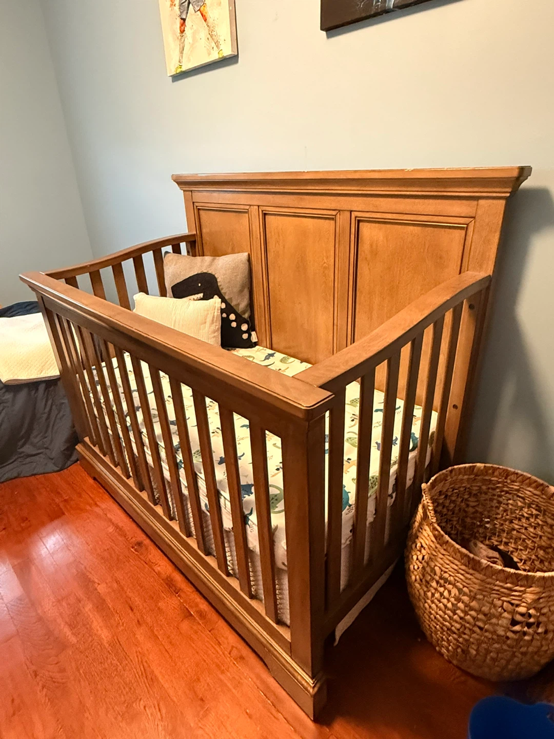 Westwood Hanley Wooden Crib - photo 2