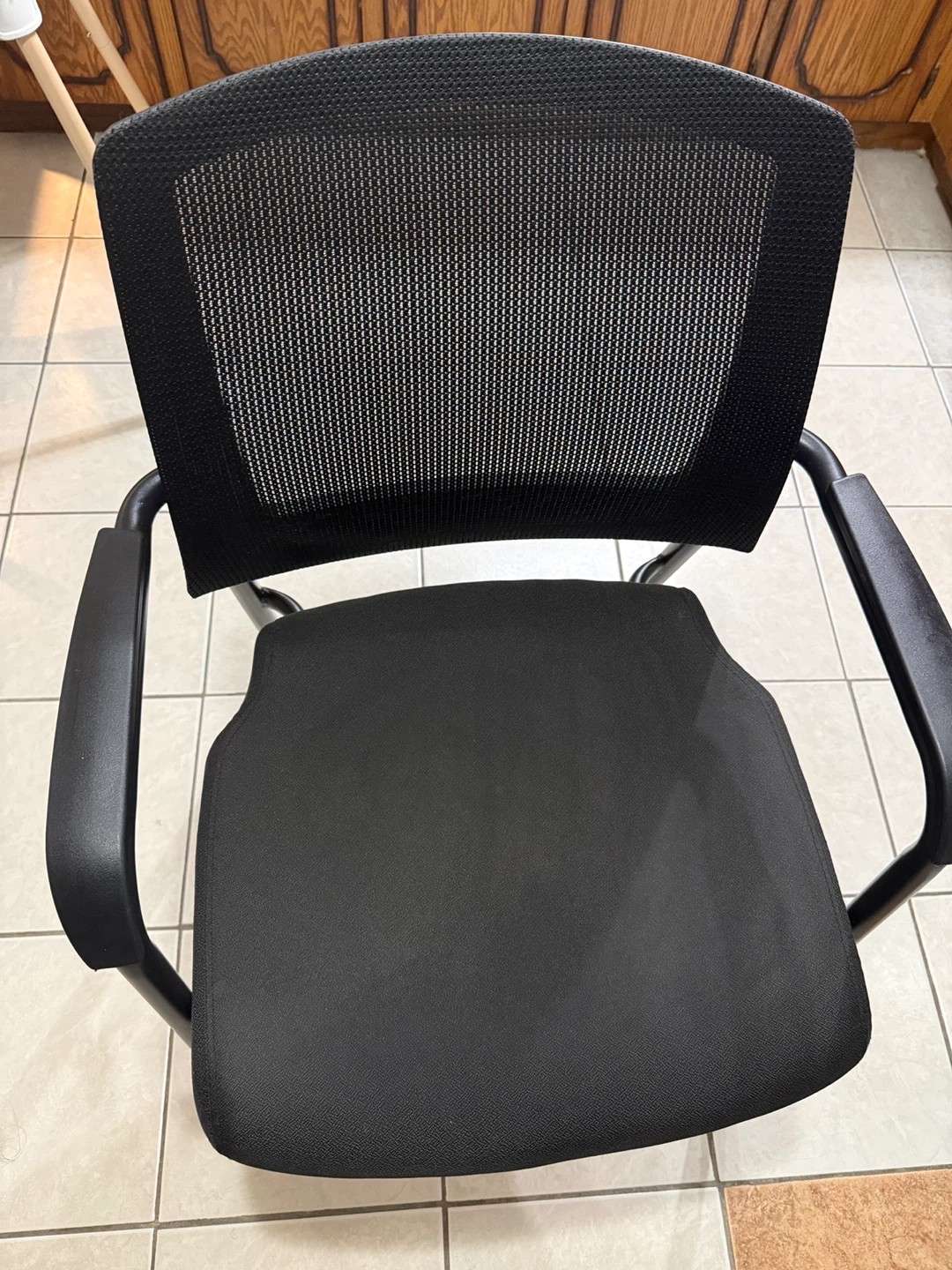 Black Mesh Back Office Chair - photo 2