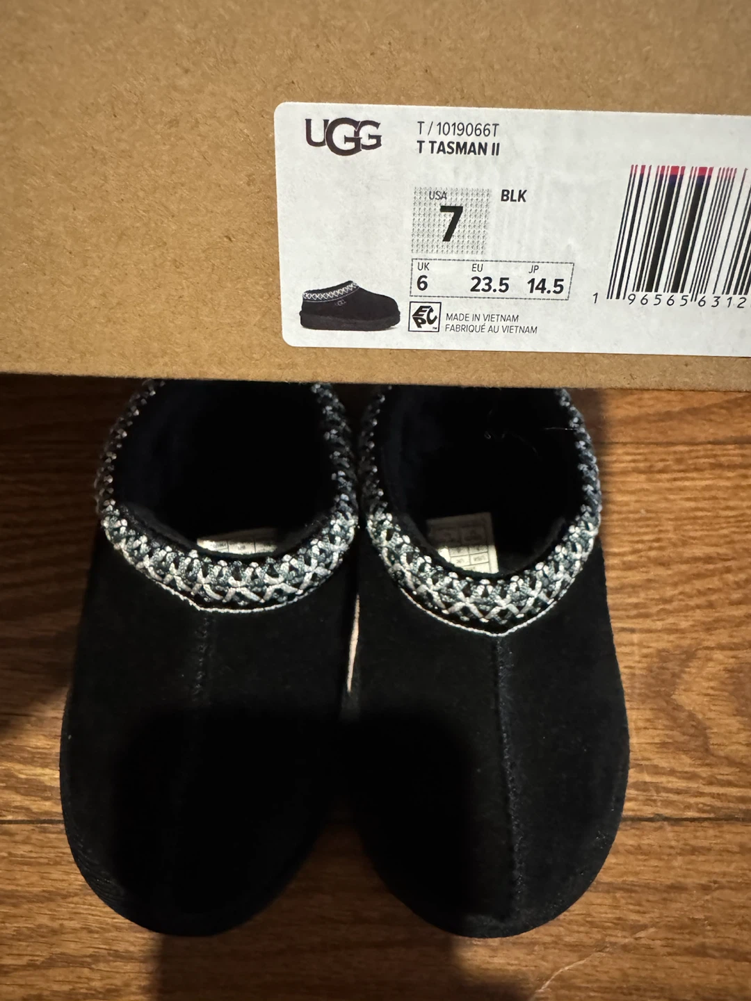 UGG T Tasman II Black Slippers - photo 4