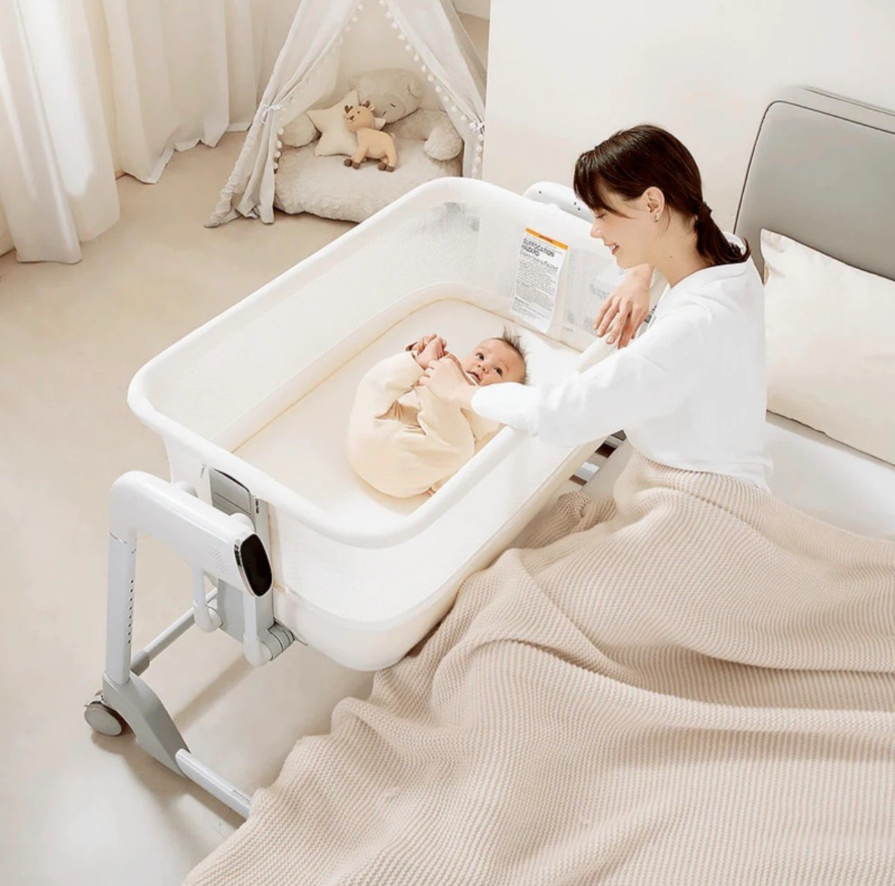 Maydolly Smart Electric Bassinet/Playpen