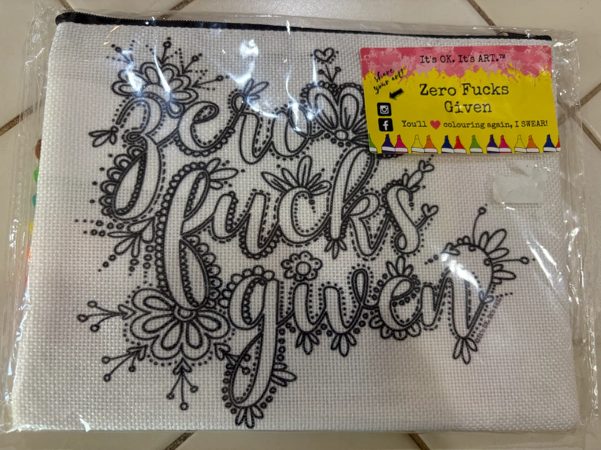 Colouring Pouch with Markers