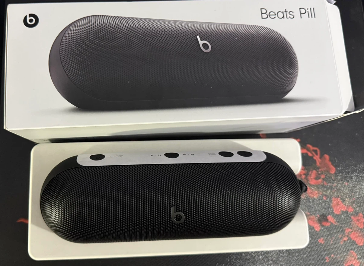 Beats Pill Portable Speaker - Black