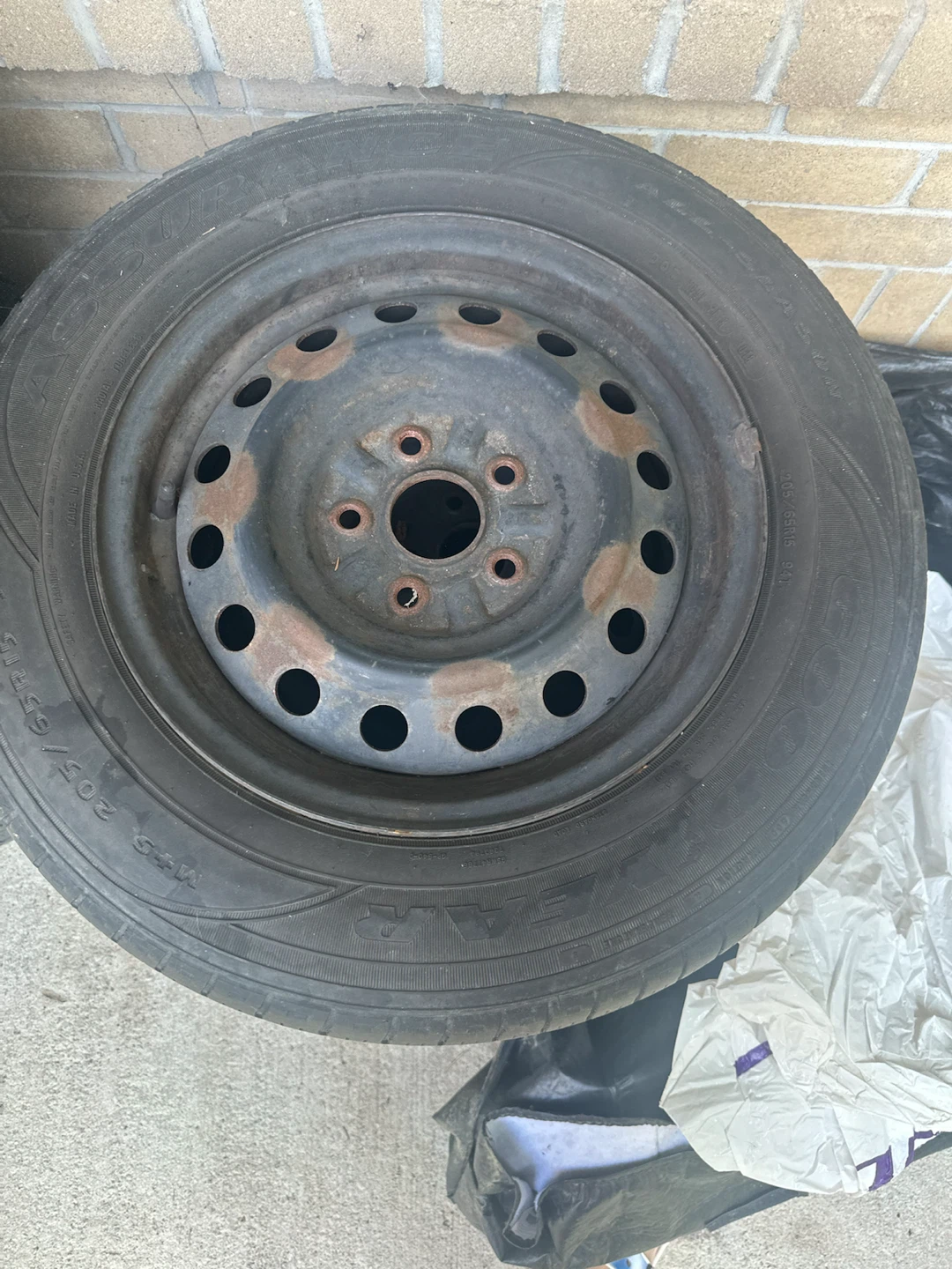 Tires - photo 2