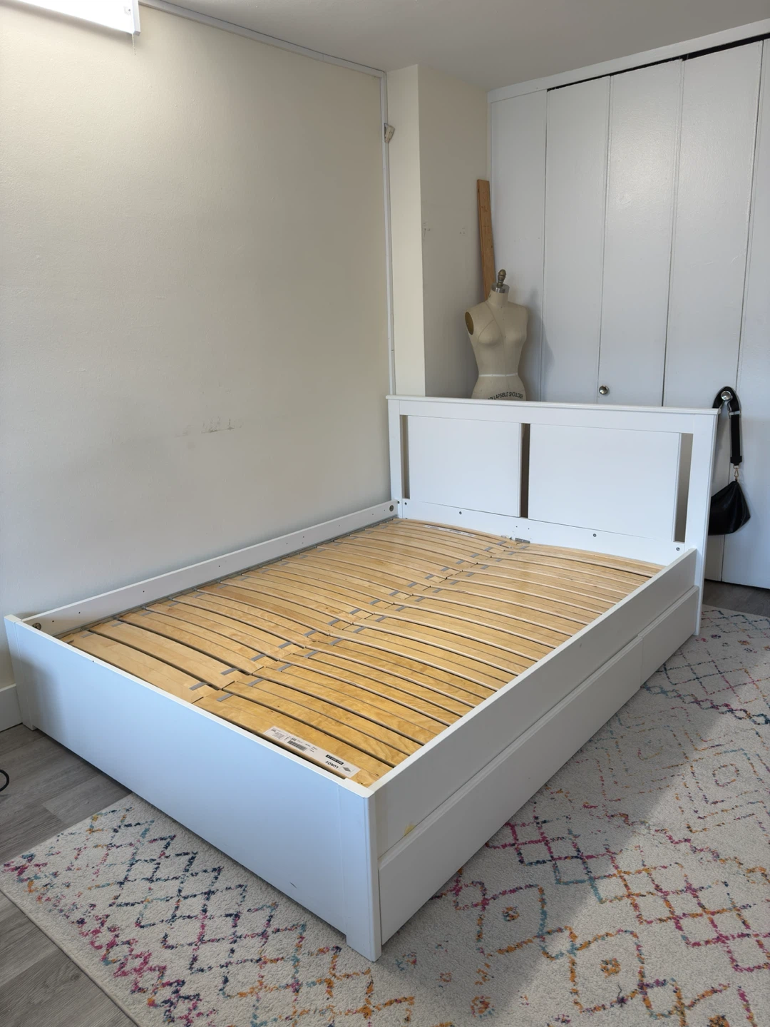 IKEA SONGESAND - Queen White Bed Frame with Drawers