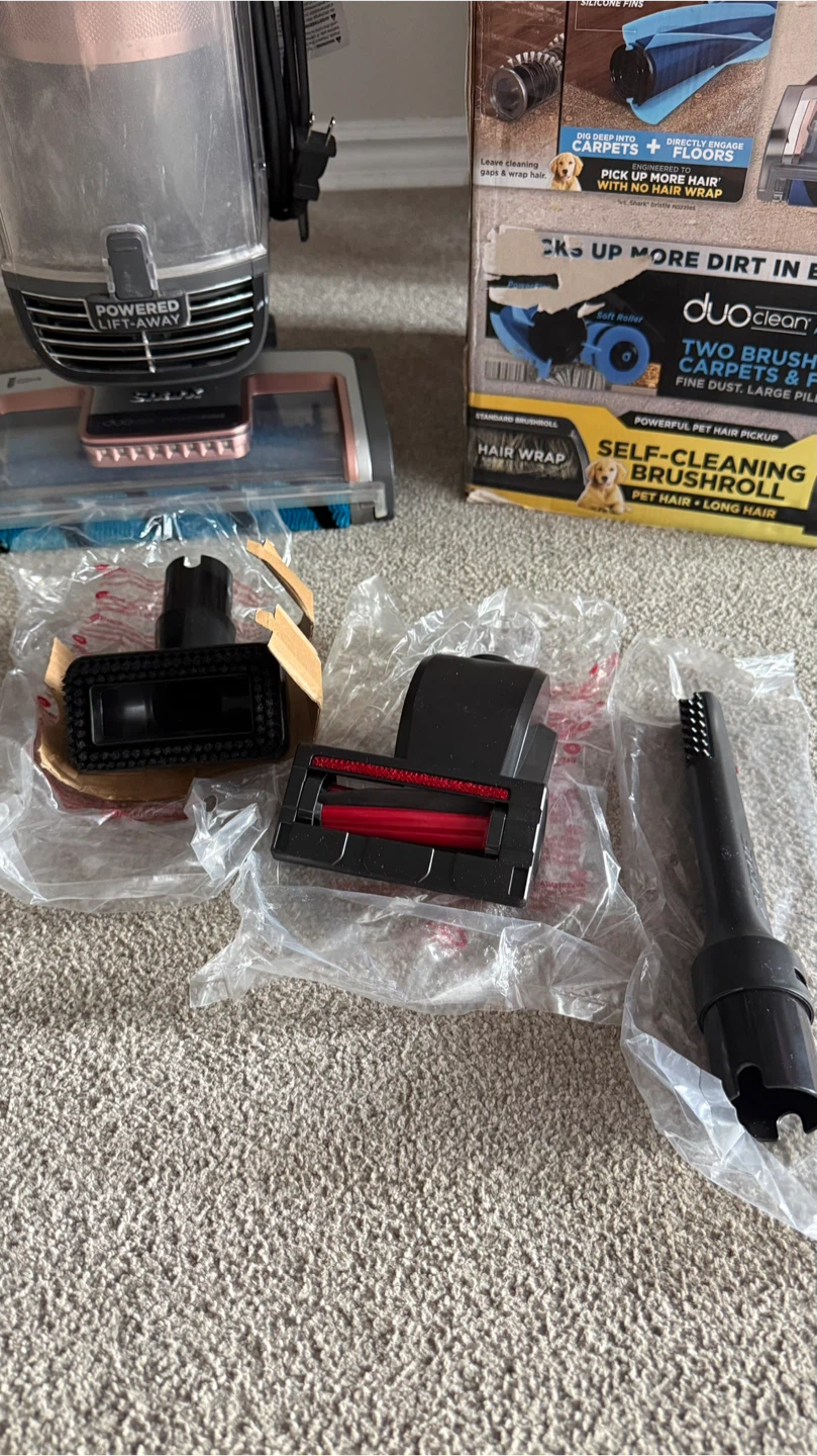 LIKE NEW Shark Vertex DuoClean PowerFin Upright Vacuum - photo 2