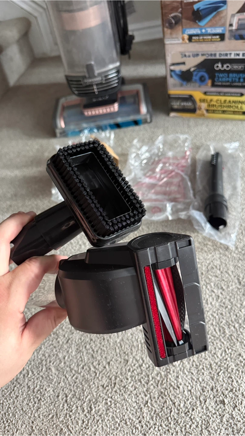 LIKE NEW Shark Vertex DuoClean PowerFin Upright Vacuum - photo 3