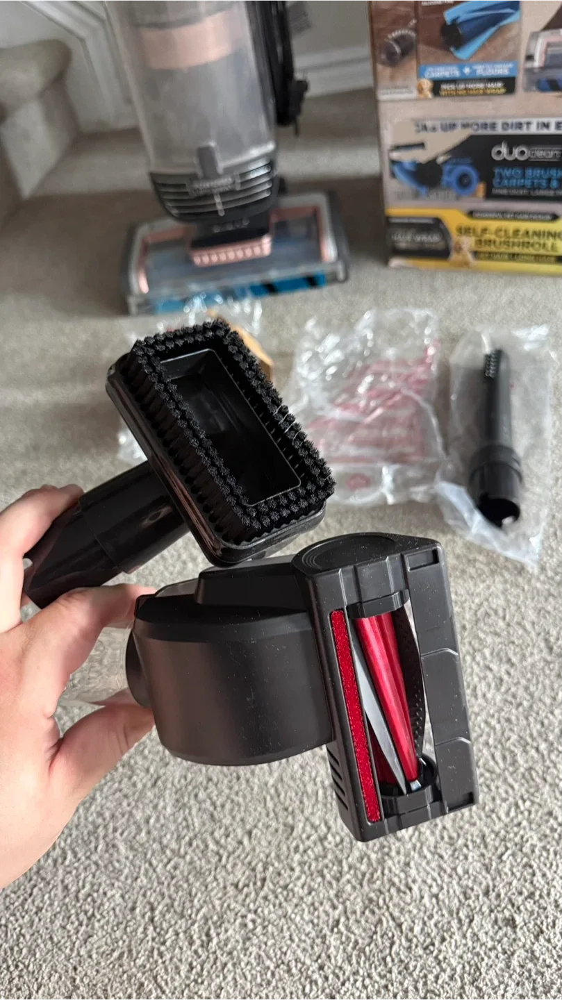 LIKE NEW Shark Vertex DuoClean PowerFin Upright Vacuum - photo 3