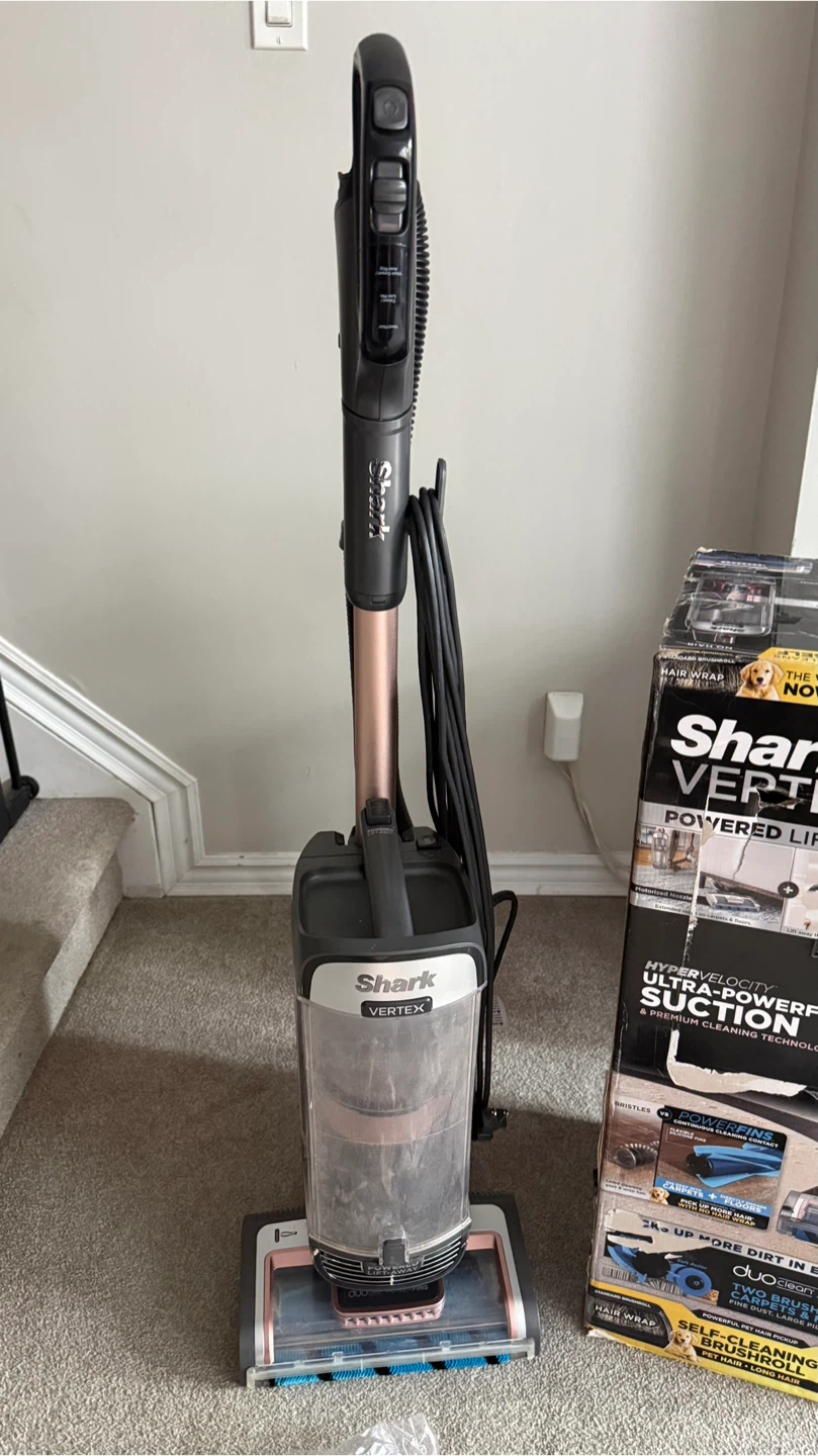 LIKE NEW Shark Vertex DuoClean PowerFin Upright Vacuum - photo 4