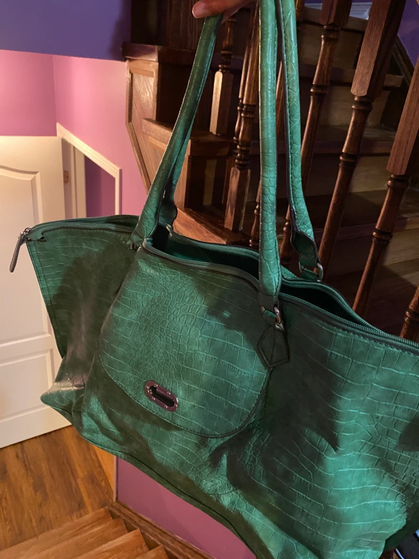 Green Crocodile-Embossed Tote oversized leather bagBag - photo 3