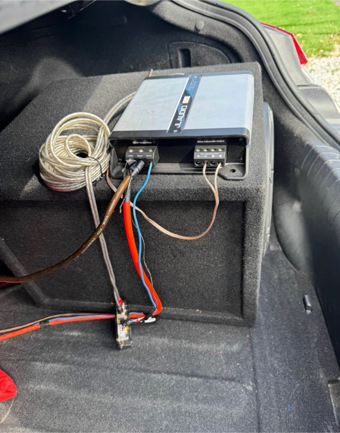 JL Audio JD500/1 Amplifier with Subwoofer Box - photo 2