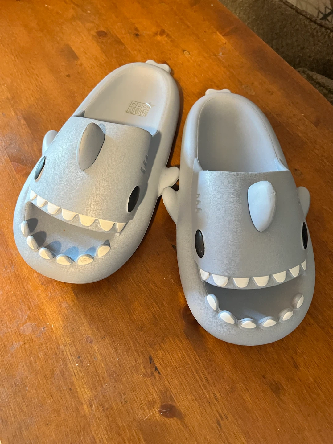 Comfy/soft Shark Slides/Sandals