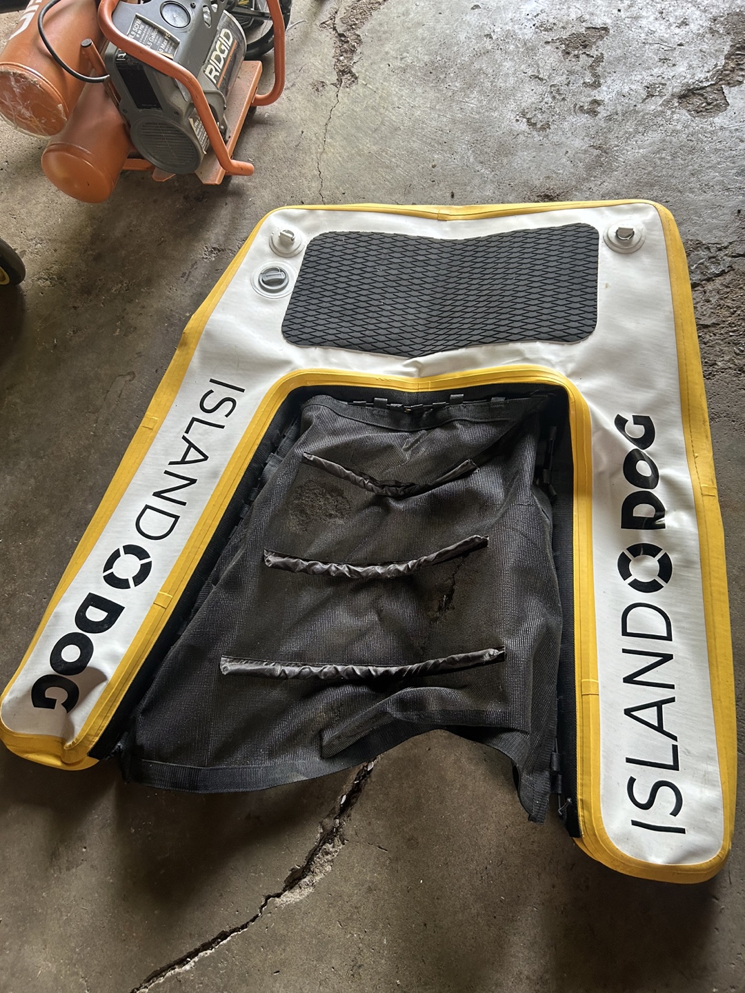 Island Dog Pet Float Raft