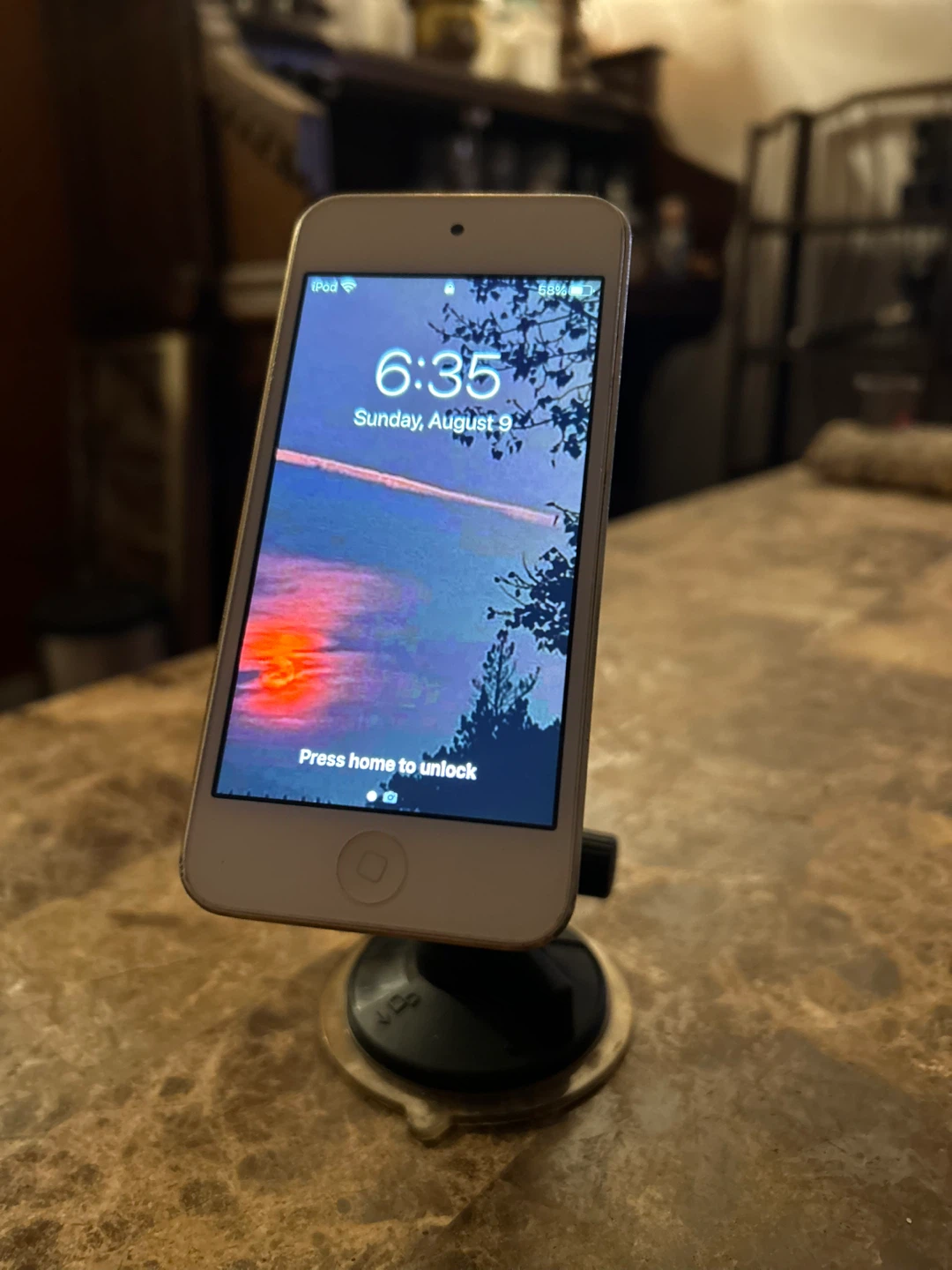 Apple iPod touch (7th Gen) Gold