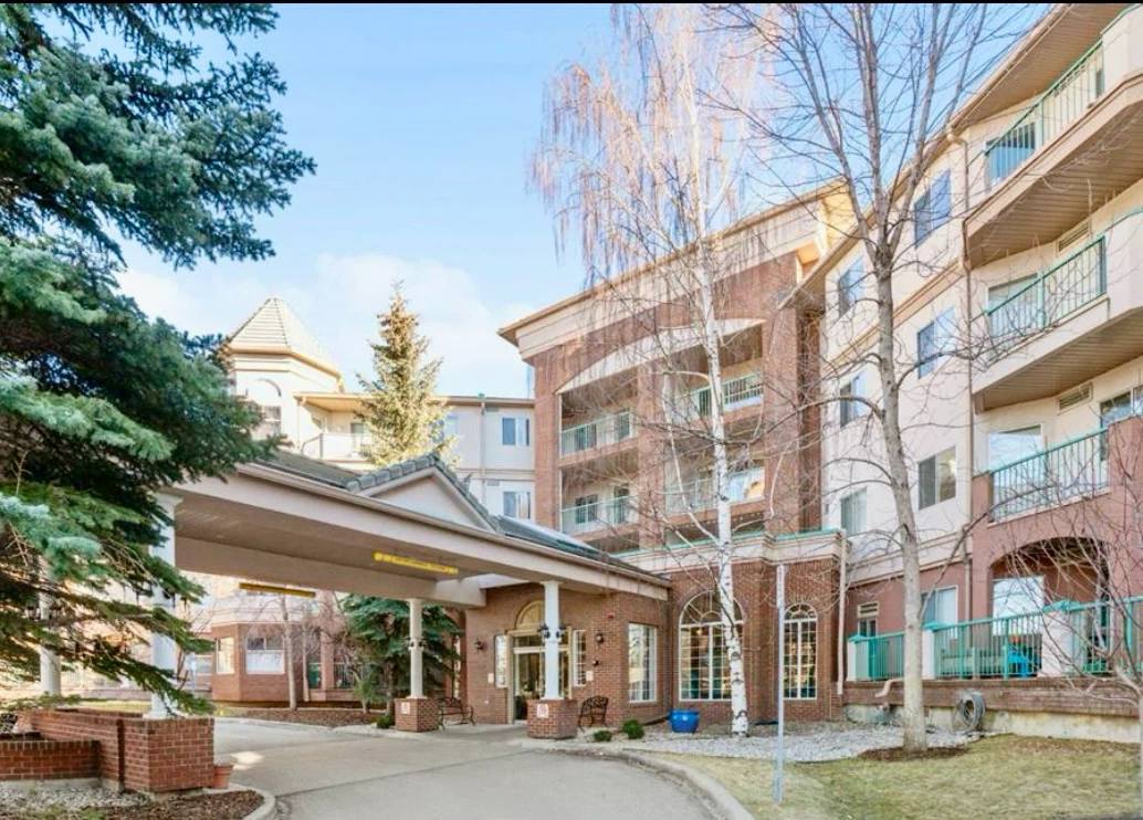 Mount Royal University Room for Rent