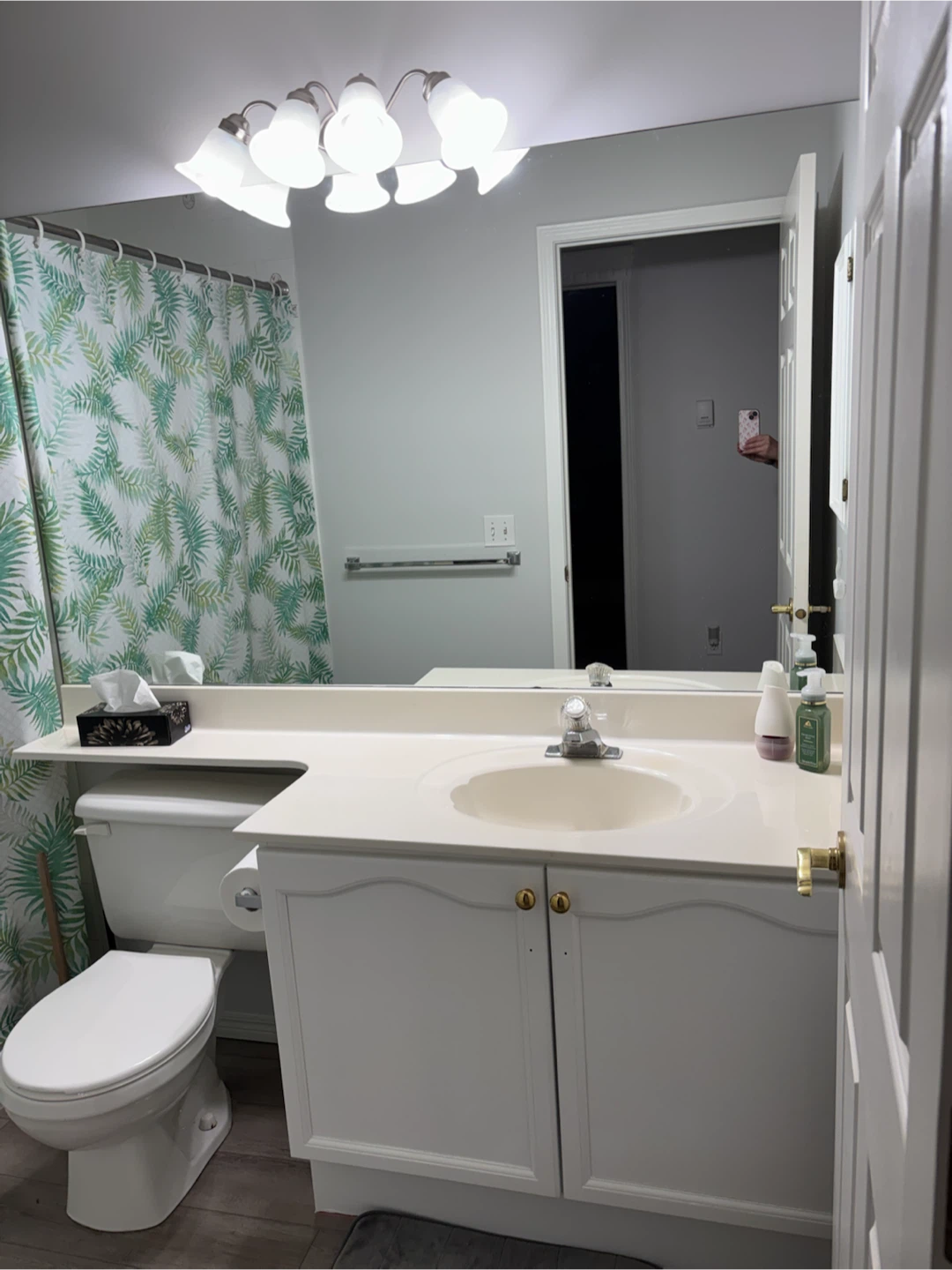 Mount Royal University Room for Rent - photo 4