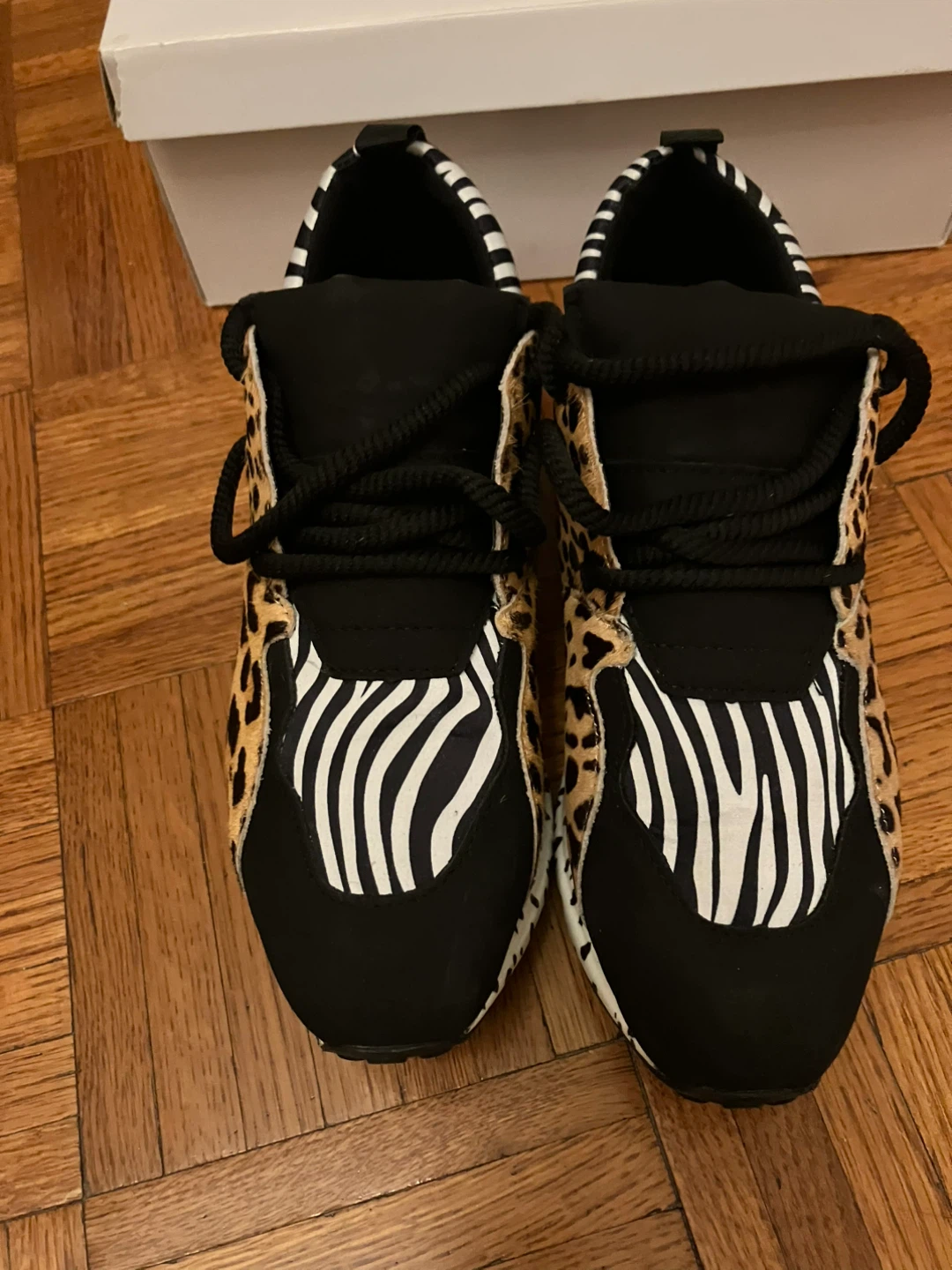 Steve Madden "Calf Love" Sneakers - photo 2
