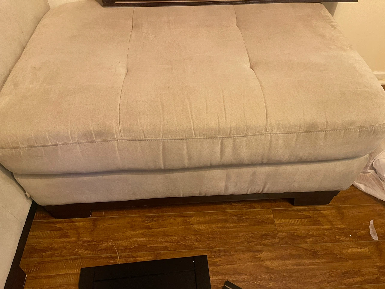 Sectional Couch with Chaise free - photo 2