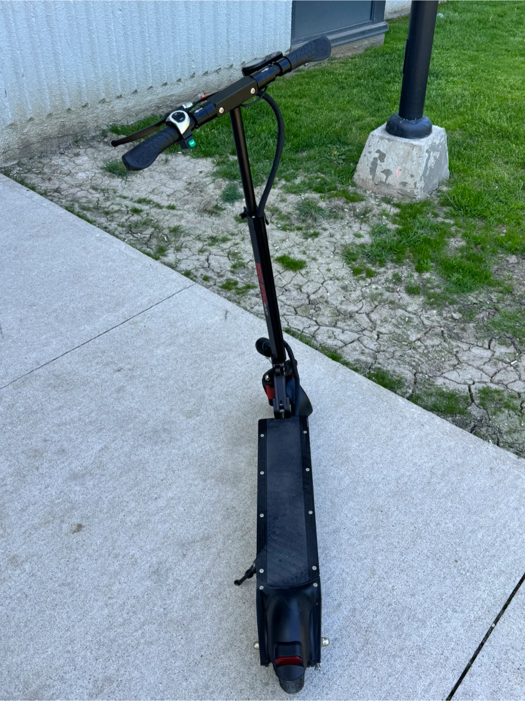 RED WING BLACK Electric Scooter