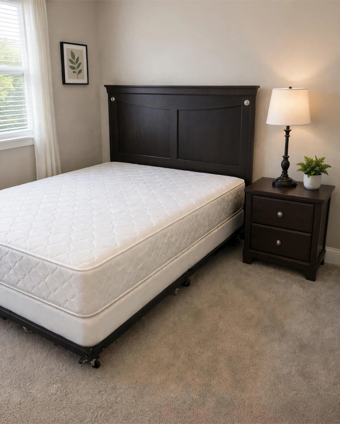 Walnut Black Queen Bed Set – Complete set