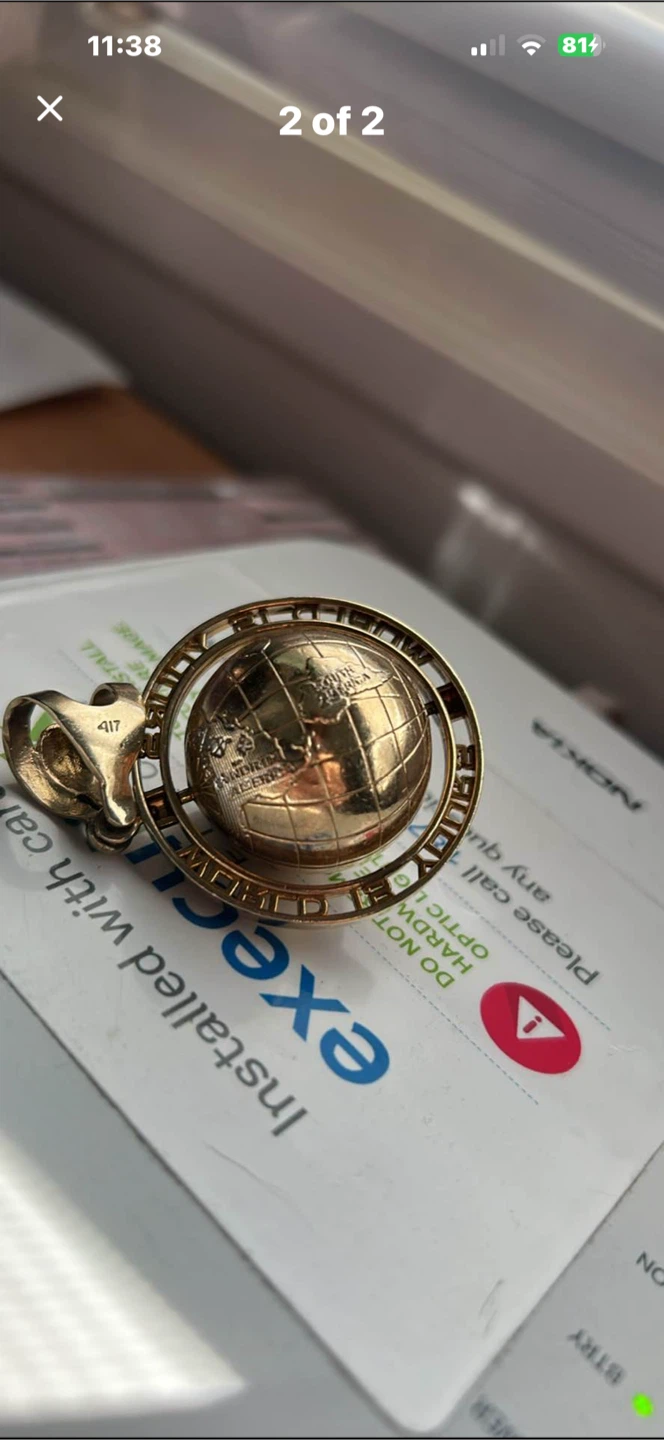 10karat Gold Globe Pendant - photo 2