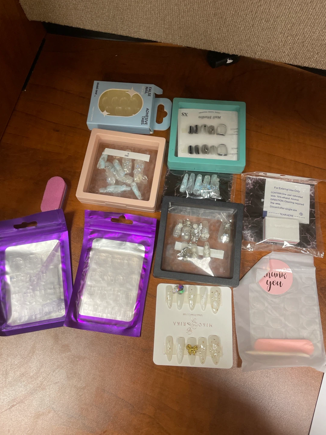 Bundle of Assorted False Nails & Adhesive Tabs