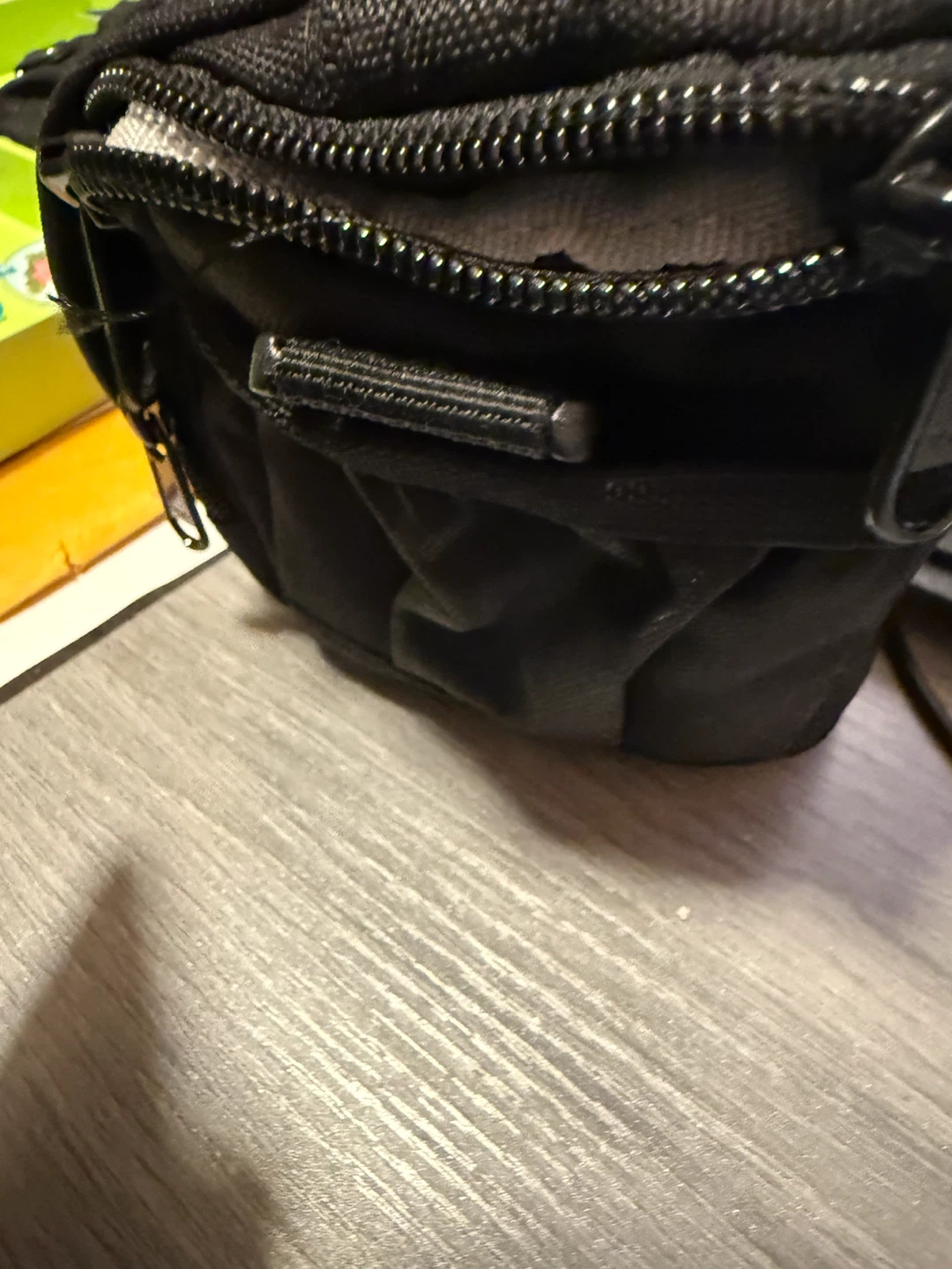 Lowepro Adventura SH 110 II Camera Bag - photo 2