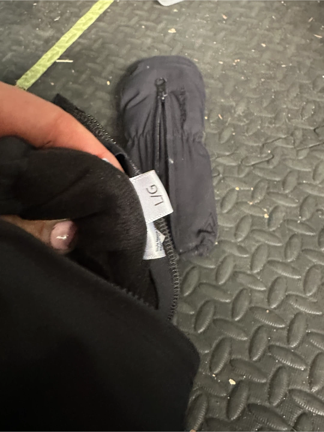 RIPZONE Black Mittens - Toddler Size L - photo 2
