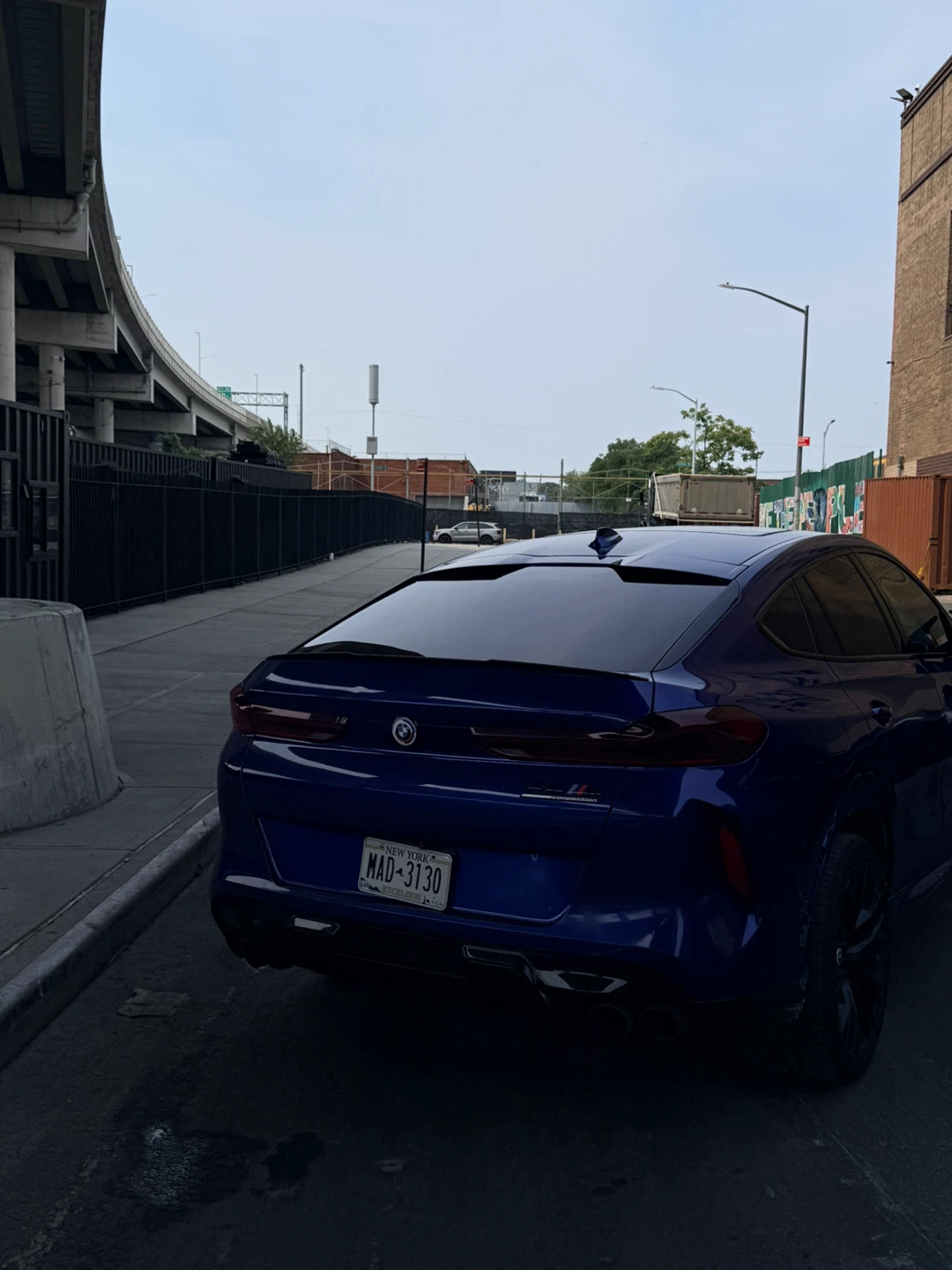 2022 BMW X6M Competition - photo 3