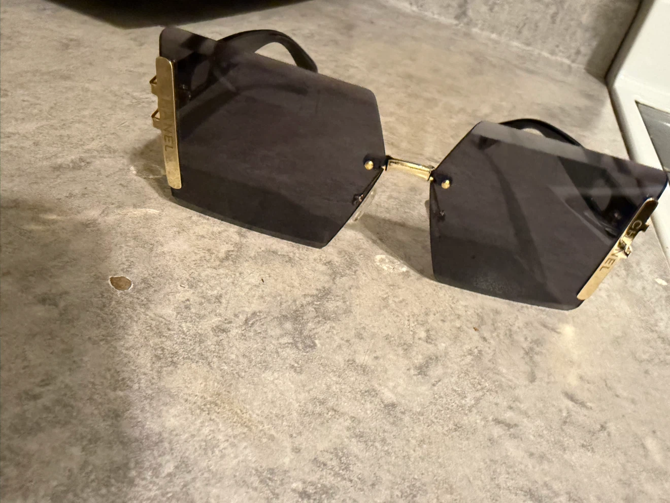 Chanel Rimless Oversized Sunglasses - photo 3