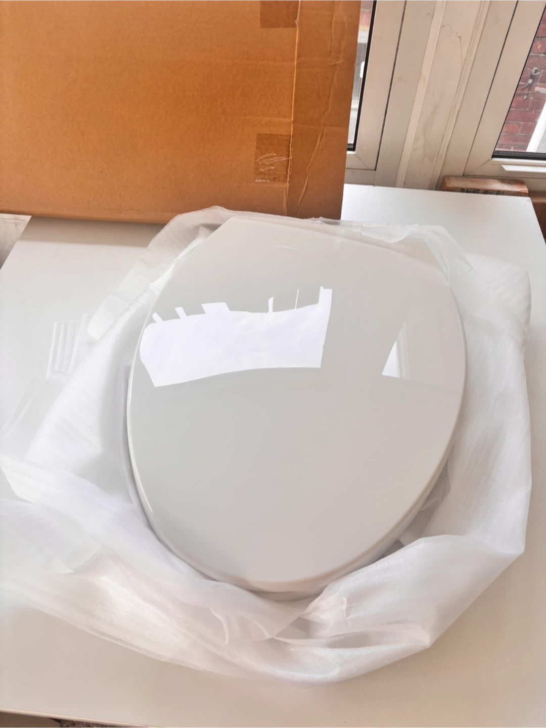 White Toilet Seat - photo 2