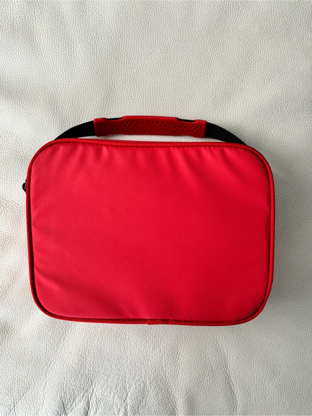 Nike Red Lunch Bag - photo 2