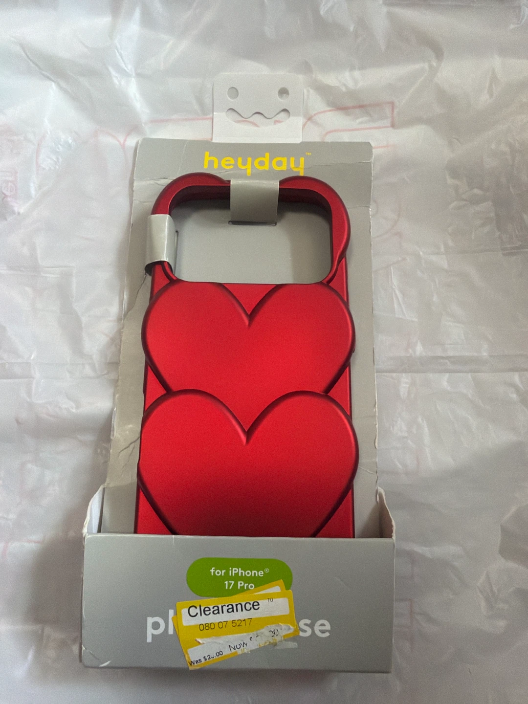 Heyday Red Heart Case for iPhone 17 Pro